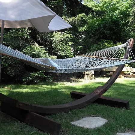 Campbellii Bed & Breakfast 2*