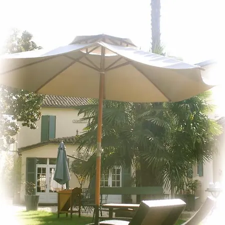 Bed & Breakfast Campbellii Langon (Gironde)