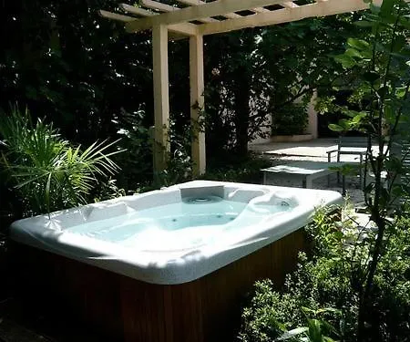 Bed & Breakfast Campbellii 2*